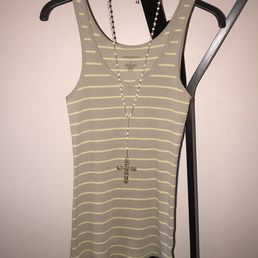 Banana Republic Olive/Yellow Striped V Tank EUC